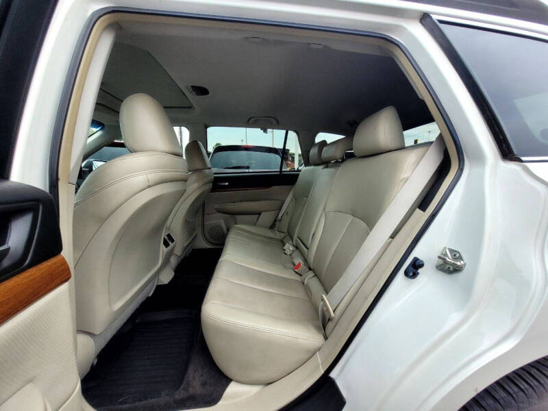 2013 Subaru Outback 2.5i Limited