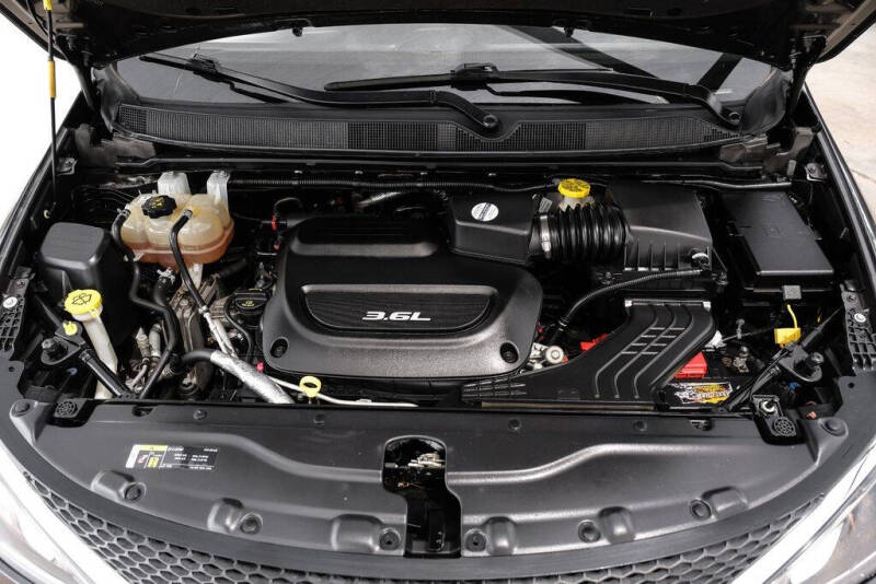 2018 Chrysler Pacifica Touring L Plus