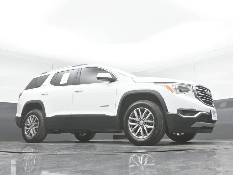 2019 GMC Acadia SLE-2
