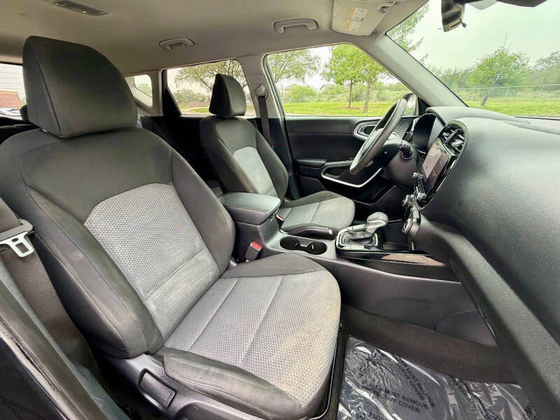 2023 Kia Soul S