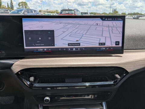 2025 BMW 3 Series 330i