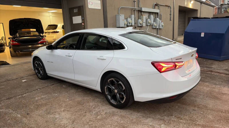 2022 Chevrolet Malibu LT