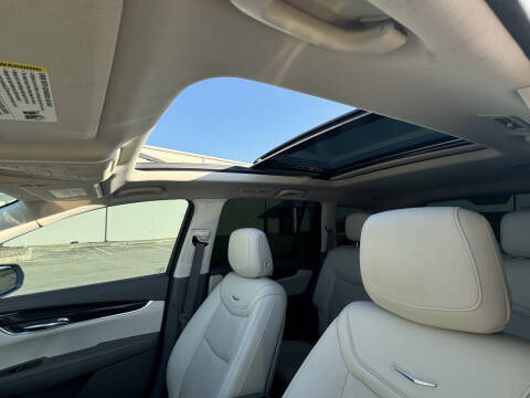 2020 Cadillac XT6 Premium Luxury