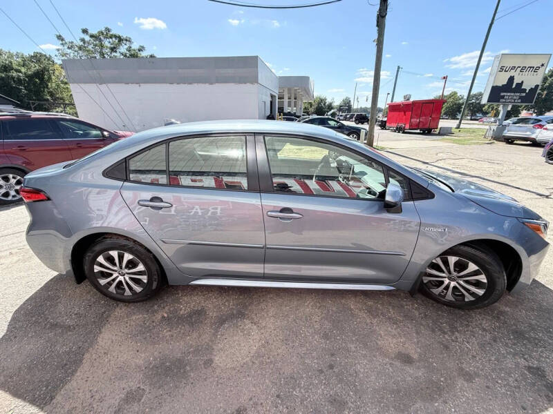 2020 Toyota Corolla Hybrid LE