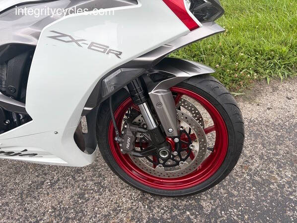 2024 Kawasaki Ninja ZX-6R
