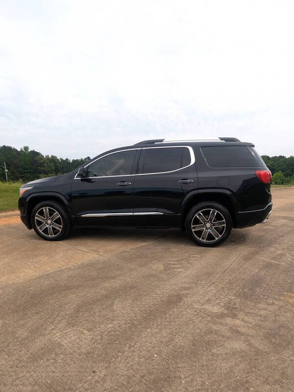 2017 GMC Acadia Denali