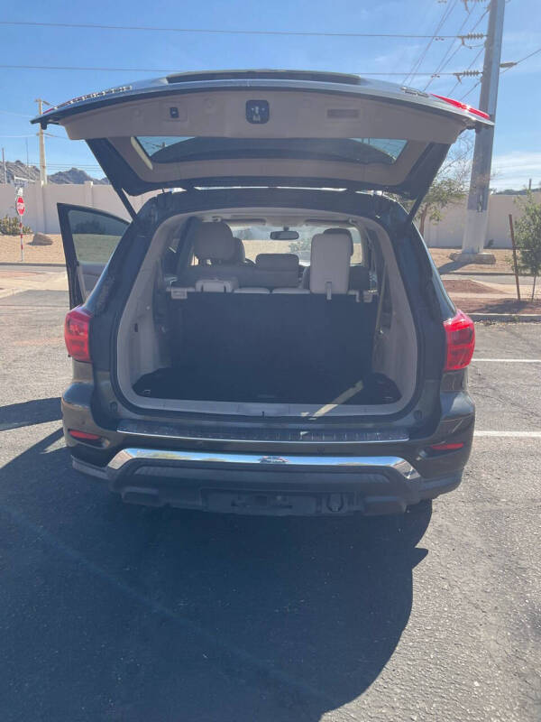 2017 Nissan Pathfinder