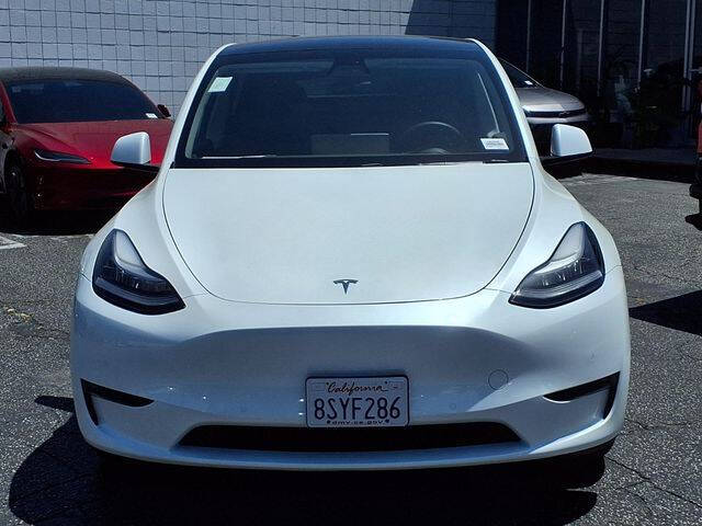 White 2020 Tesla Model Y Long Range AWD Long Range 4dr Crossover 2