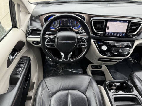 2018 Chrysler Pacifica Touring L