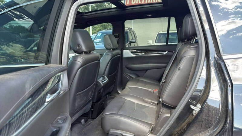 2023 Cadillac XT6 Premium Luxury