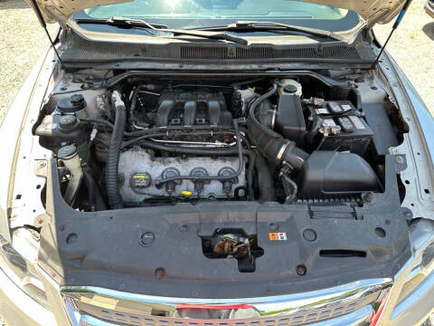 2010 Ford Taurus SEL