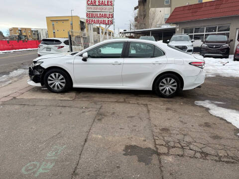 2019 Toyota Camry Hybrid LE