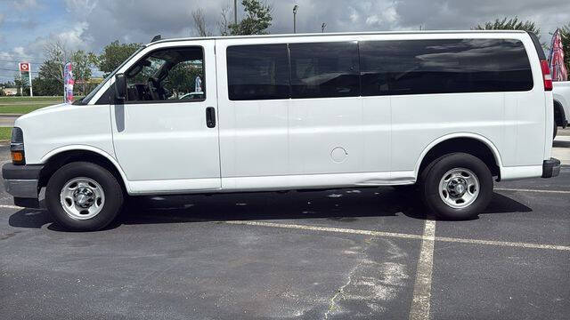 2017 Chevrolet Express LT 3500