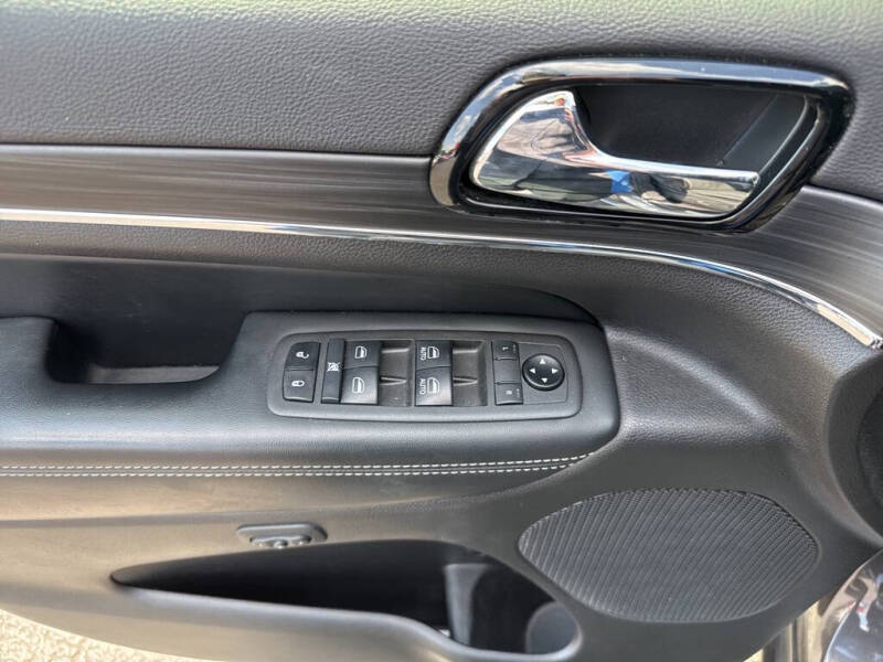 2021 Jeep Grand Cherokee 80th Anniversary Edition