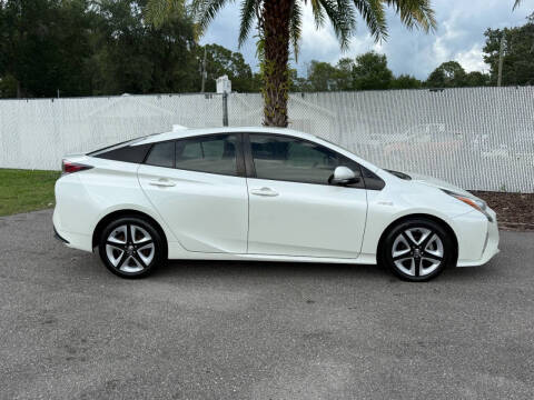 2017 Toyota Prius Three Touring