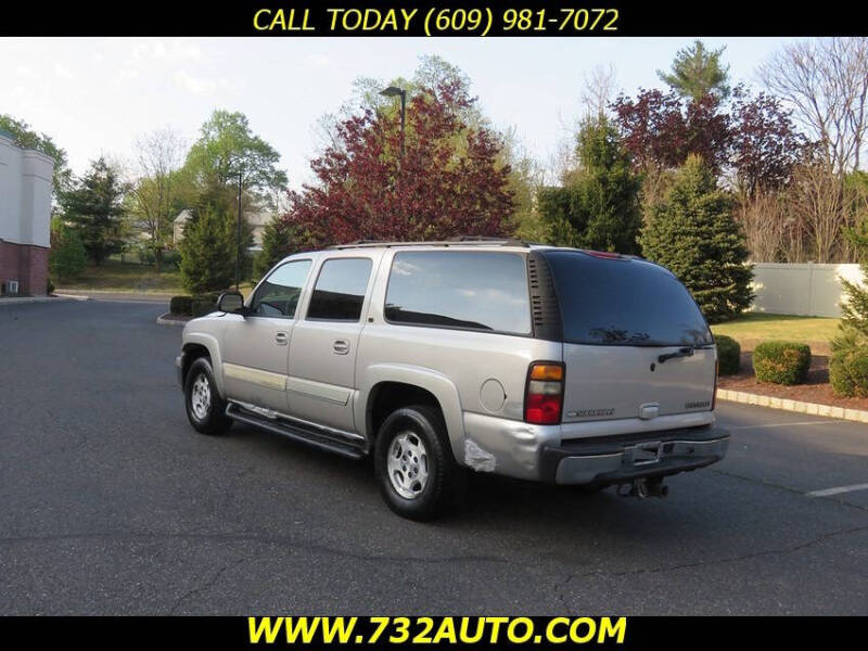 2004 Chevrolet Suburban 1500 LT