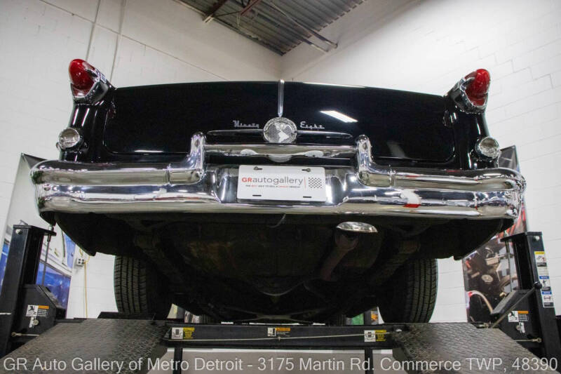 1955 Oldsmobile 98 Starfire