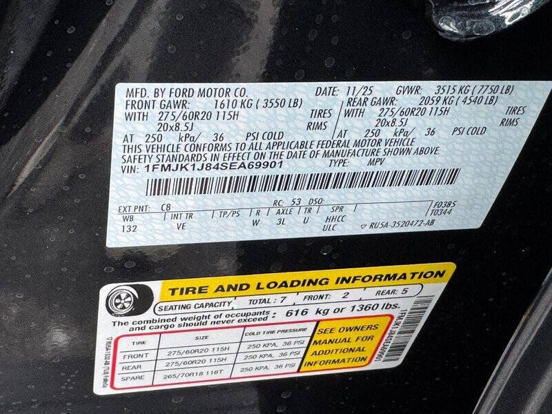 2025 Ford Expedition MAX Active