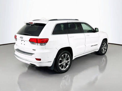 2019 Jeep Grand Cherokee Summit