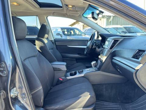 2012 Subaru Outback 2.5i Premium