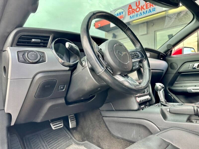 2016 Ford Mustang  - $17,995
