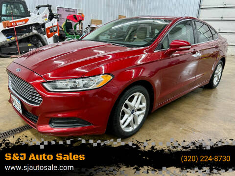 2013 Ford Fusion for sale at S&J Auto Sales in South Haven MN