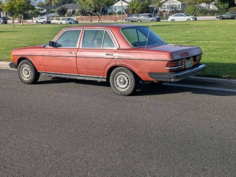 1980 Mercedes-Benz 300-Class