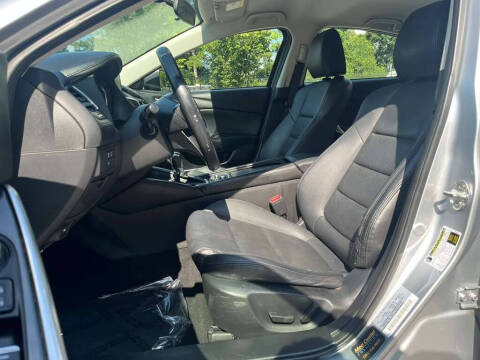 2016 Mazda MAZDA6 i Touring