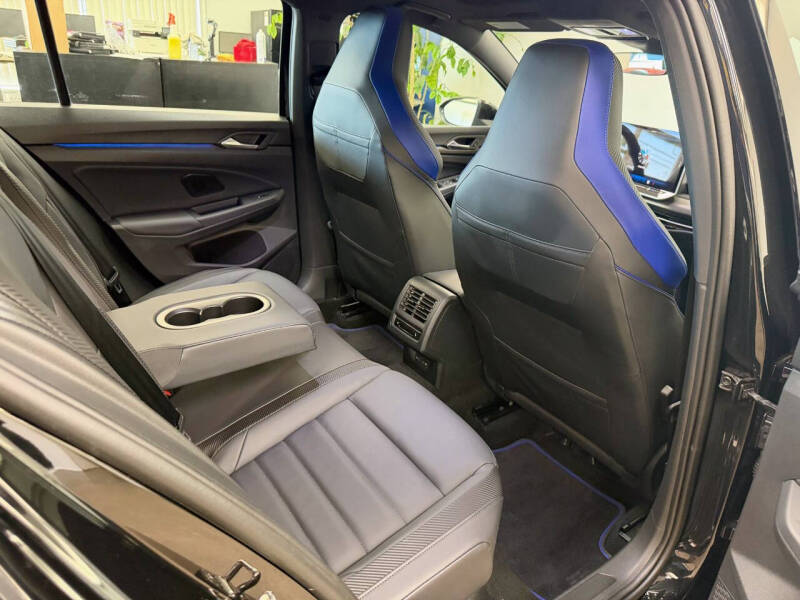 2025 Volkswagen Golf R Black Edition 4Motion