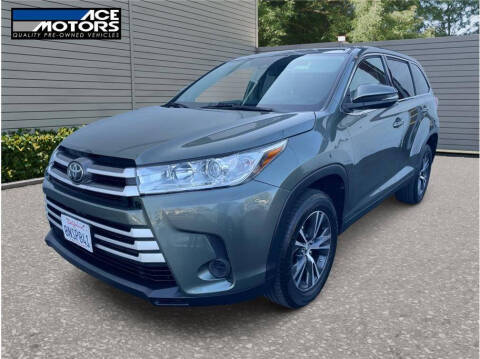 2019 Toyota Highlander LE