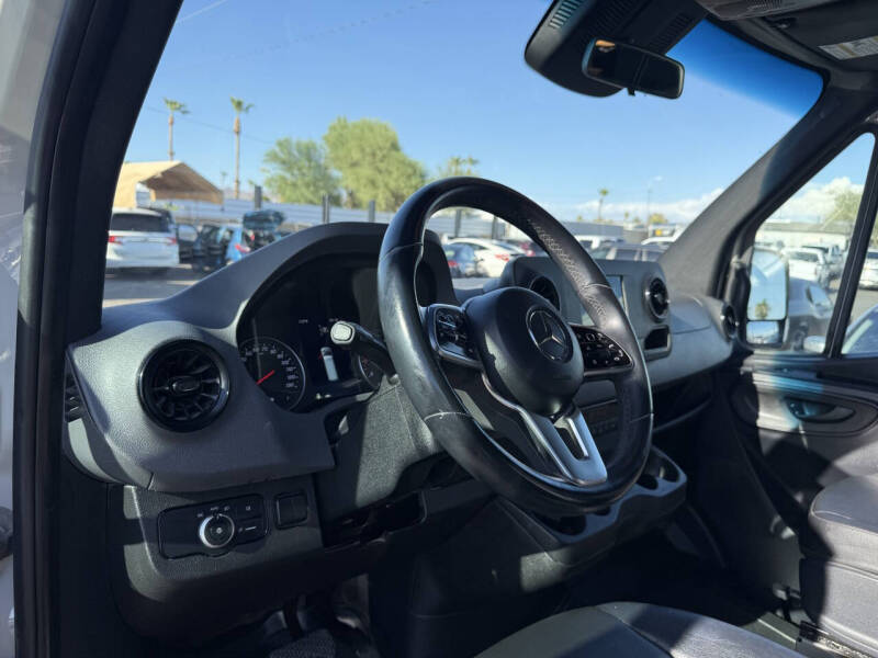 2021 Mercedes-Benz Sprinter 2500