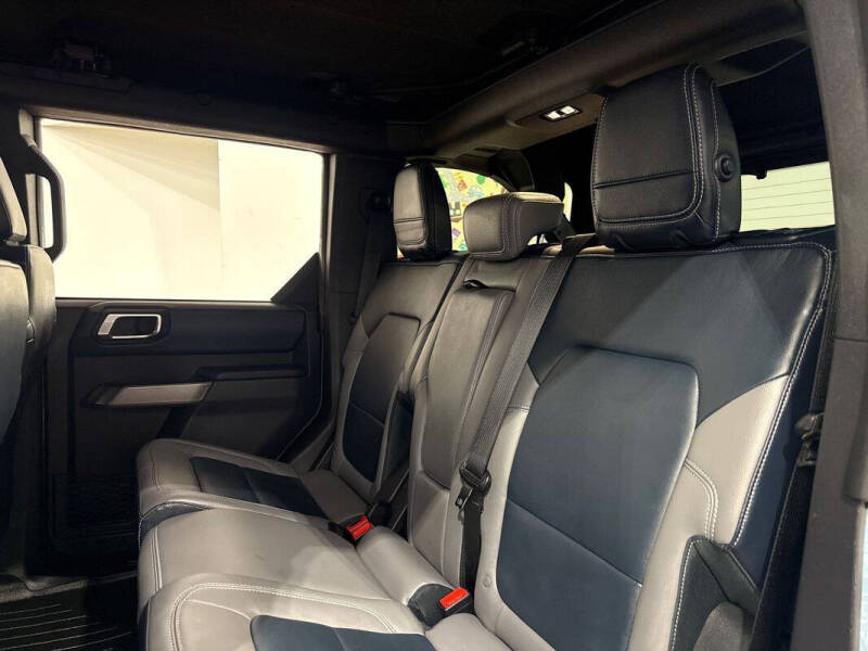 2022 Ford Bronco Outer Banks Advanced