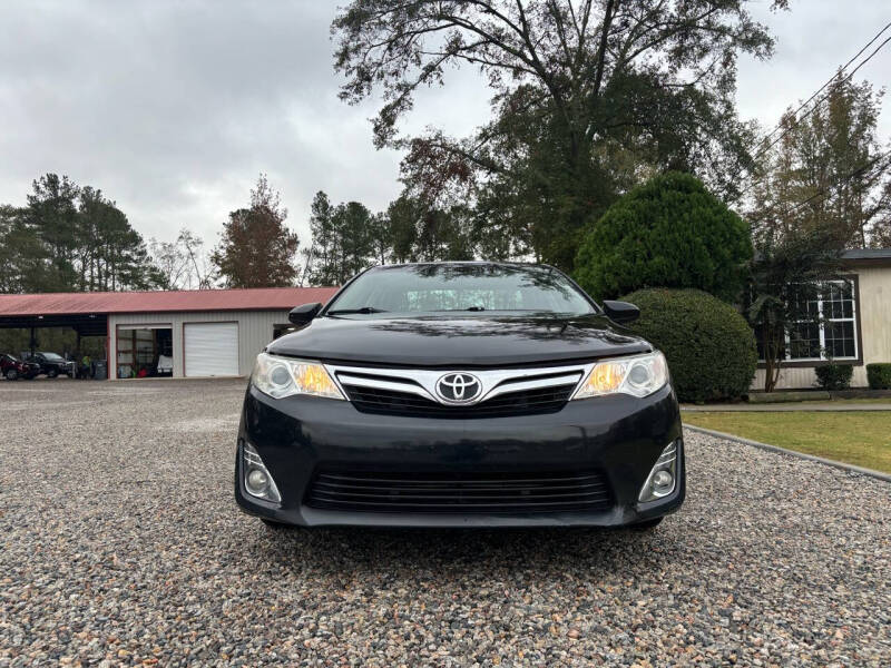 2013 Toyota Camry XLE photo 3