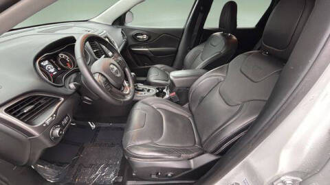 2021 Jeep Cherokee Latitude Lux