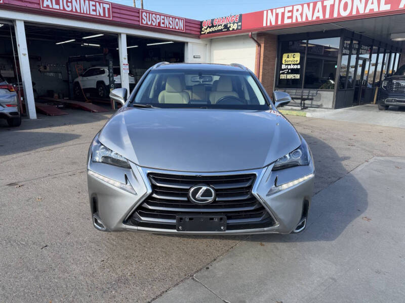 2016 Lexus NX 200t
