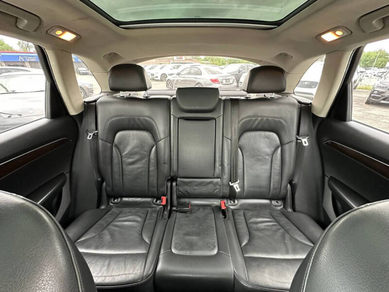 2012 Audi Q5 3.2 quattro Premium Plus