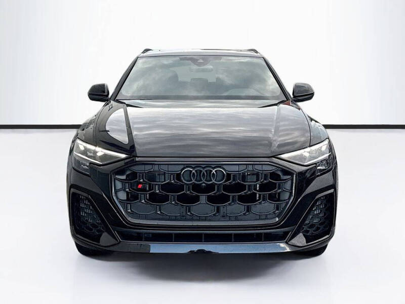 2026 Audi SQ8 4.0T quattro Premium Plus