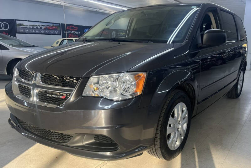 2015 Dodge Grand Caravan for sale at AUTOTX CAR SALES inc. in North Randall OH