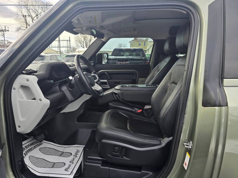 2021 Land Rover Defender 90 First Edition