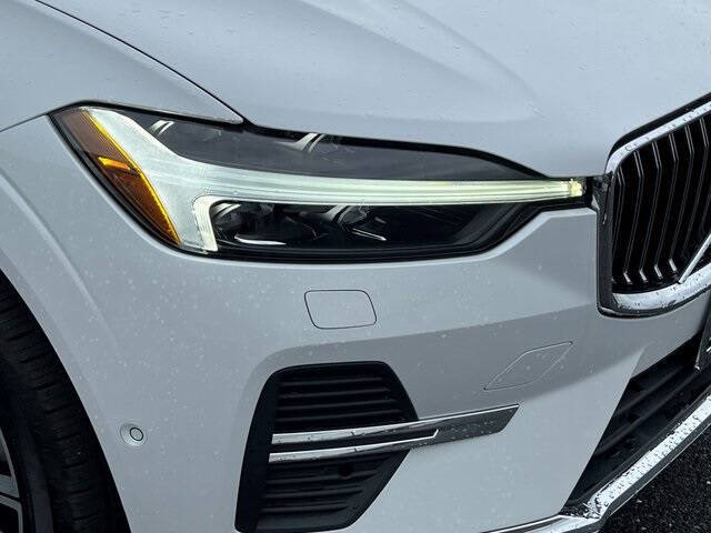 2022 Volvo XC60 B5 Inscription