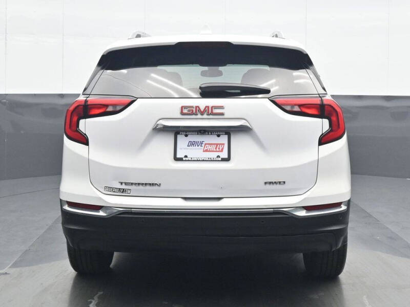 2021 GMC Terrain SLT