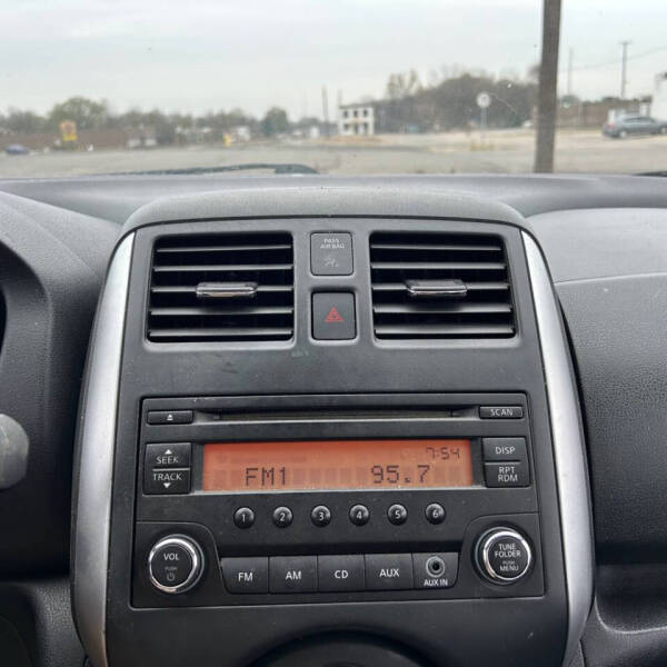 2014 Nissan Versa Note SV