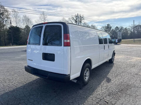 2017 Chevrolet Express 2500