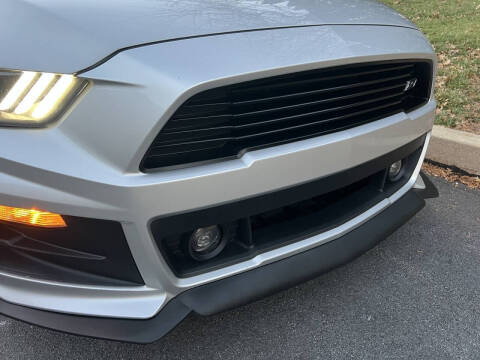 2015 Ford Mustang V6