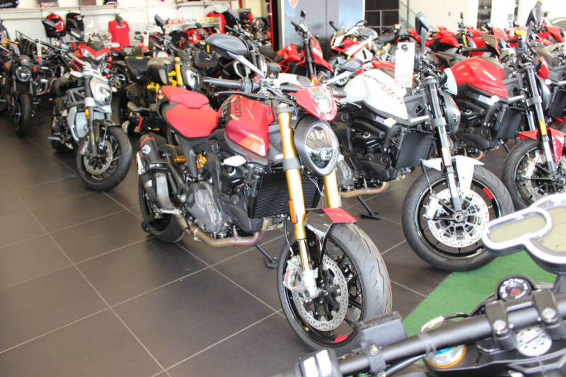 2025 Ducati Monster