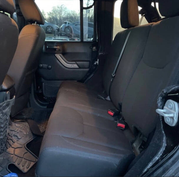 2017 Jeep Wrangler Unlimited Sport