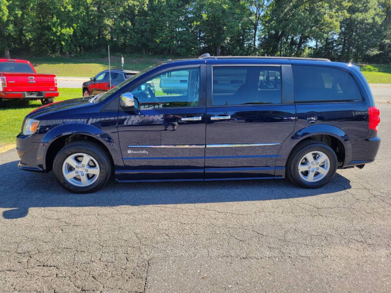 2012 Dodge WHEELCHAIR VAN