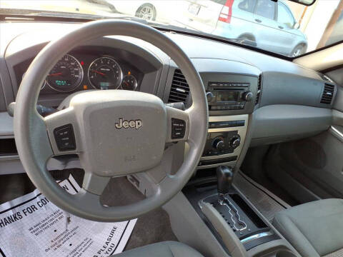 2007 Jeep Grand Cherokee Laredo