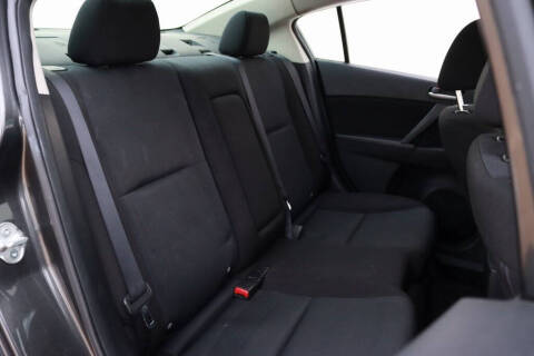 2010 Mazda MAZDA3 i Touring