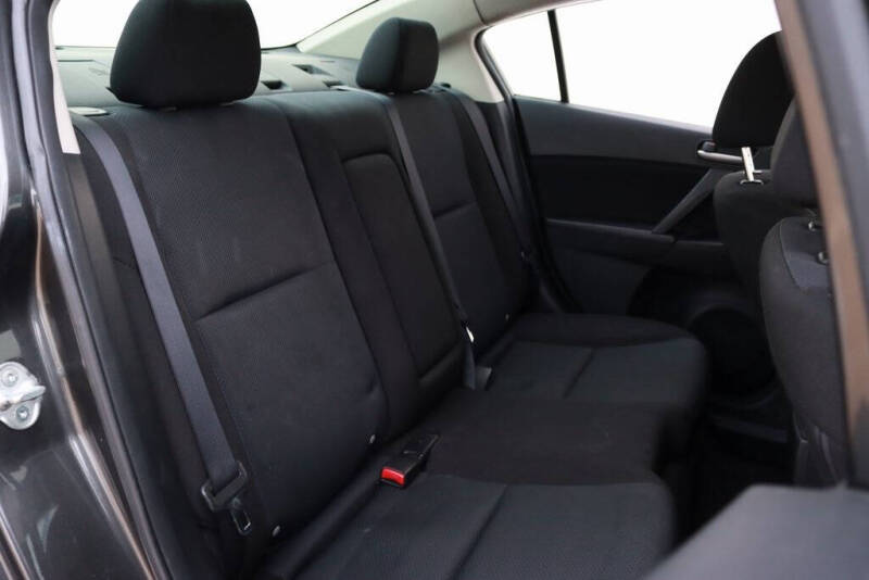 2010 Mazda MAZDA3 i Touring